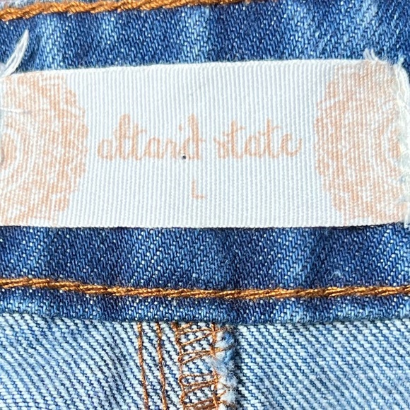 🌻Altar'd State Monana Denim Front Full Zip Mini Skirt Size Large - Picture 7 of 8